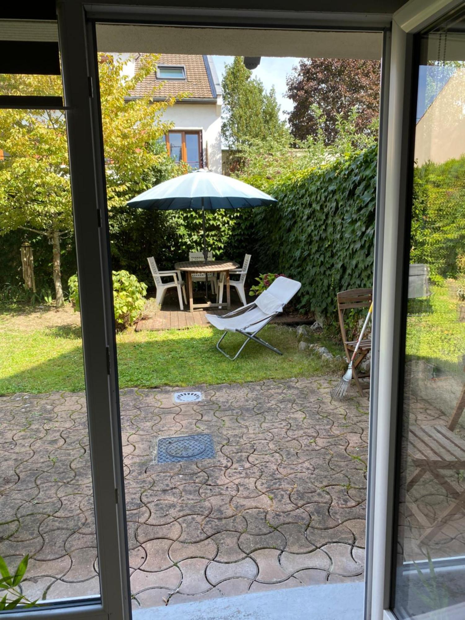 Chambre En Duplex, Entree Autonome, Sdb Privative Taverny Dış mekan fotoğraf