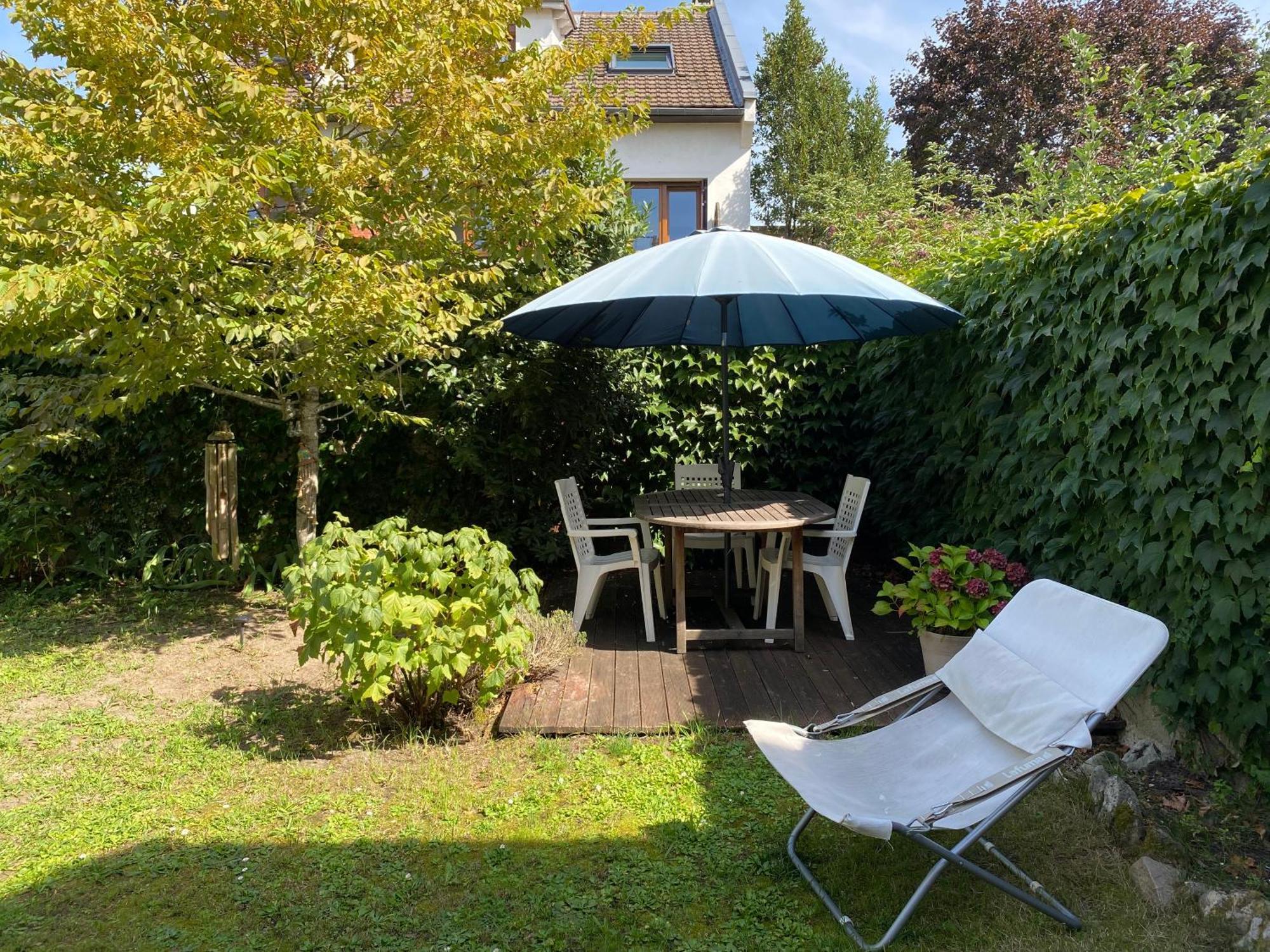 Chambre En Duplex, Entree Autonome, Sdb Privative Taverny Dış mekan fotoğraf